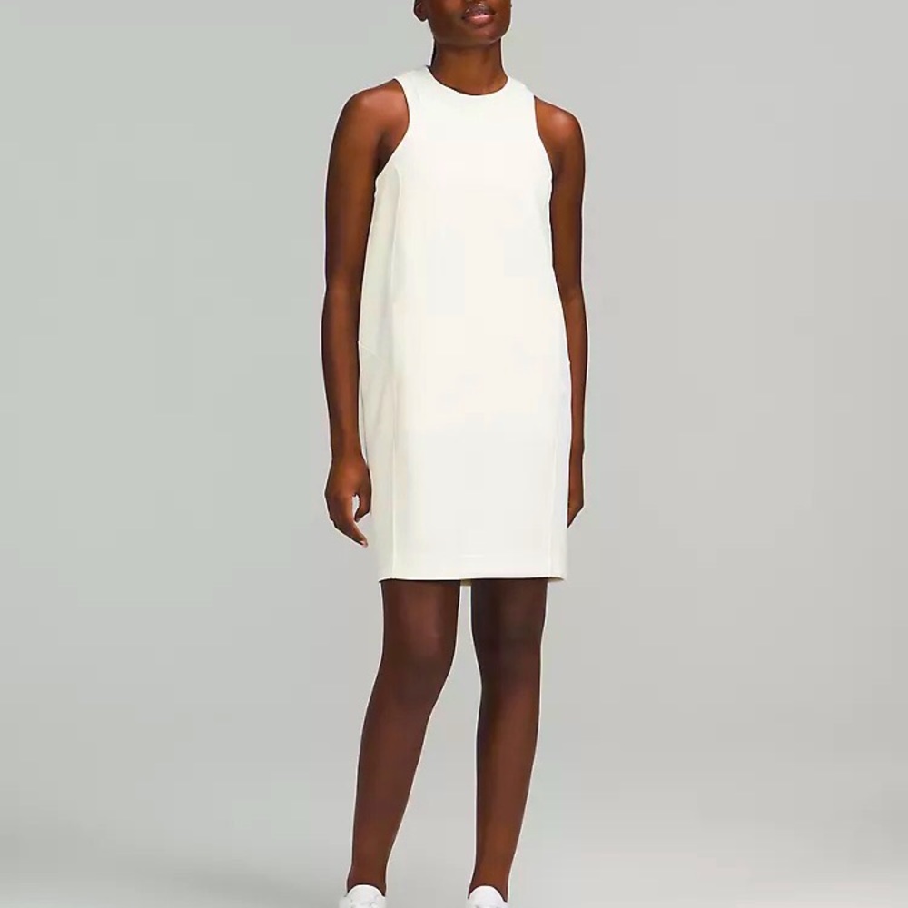 NWT Lululemon Athletica Softstreme Back in Action Dress Size 12